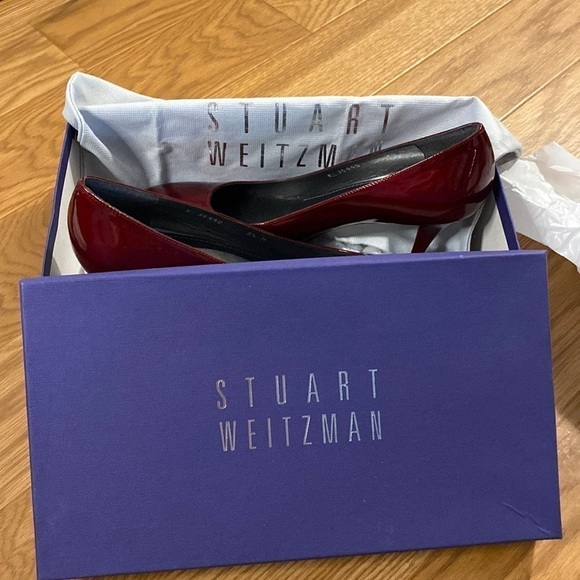 Stuart Weitzman Women’s Ruby Red Patent Leather Heels (Size 9.5 N) - Picture 2 of 11